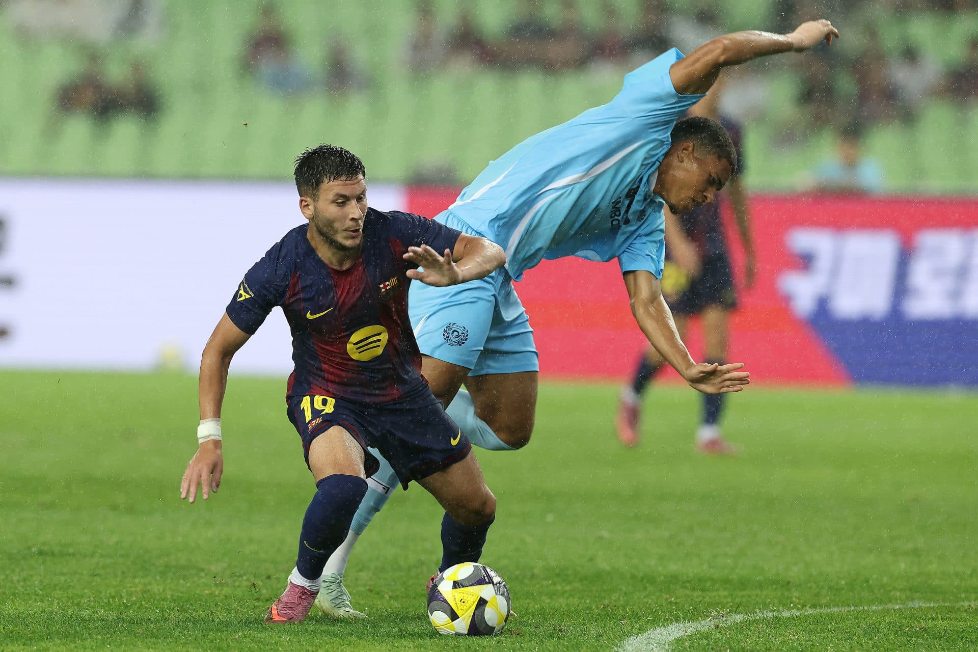 آخرین وضعیت ثبت قرارداد رونی باردغی در بارسلونا؛ برنامههای باشگاه برای آینده ستاره جوان