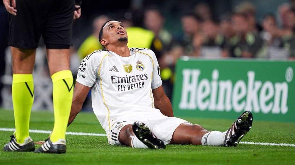 احتمال دوری شش هفتهای ترنت الکساندر-آرنولد به دلیل مصدومیت